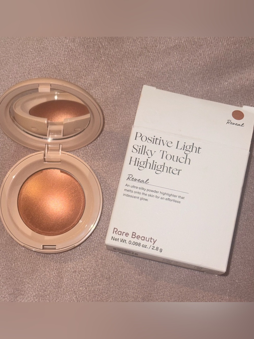 Rare Beauty Positive Light Silky Touch Highlighter in Reveal - Warm Bronze Glow